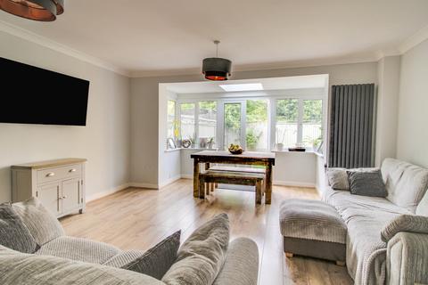 24 Byre Close, Cricklade, Swindon, SN6 6HH
