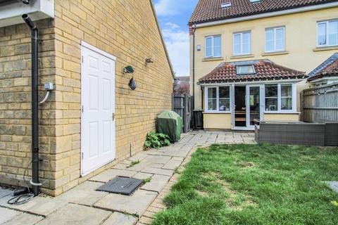 24 Byre Close, Cricklade, Swindon, SN6 6HH