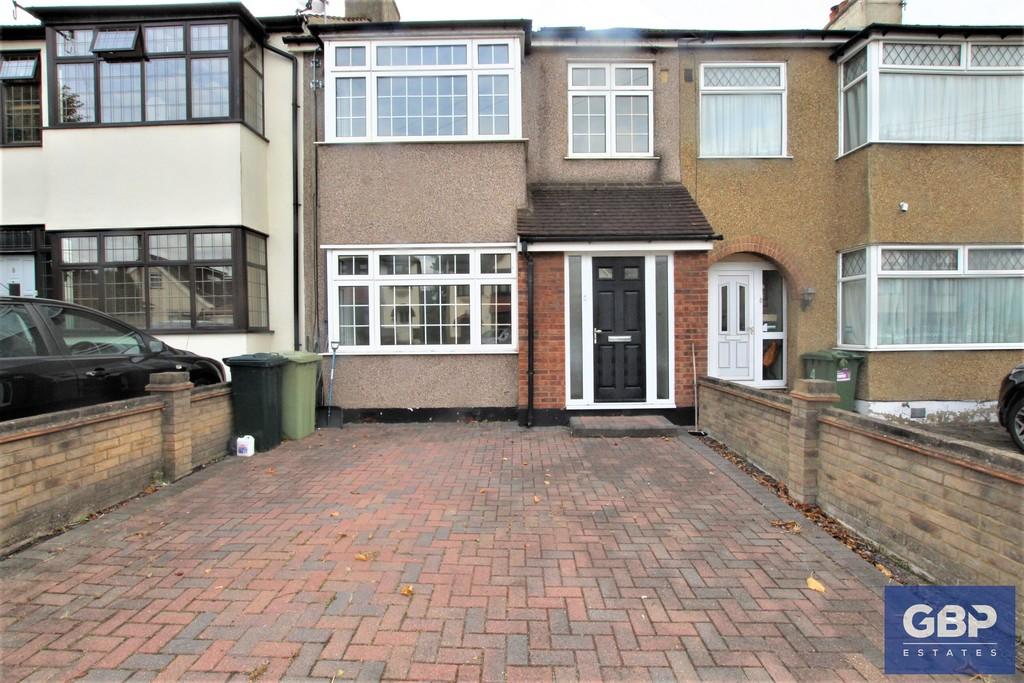 Westland Avenue, Hornchurch 4 bed terraced house £1,900 pcm (£438 pw)