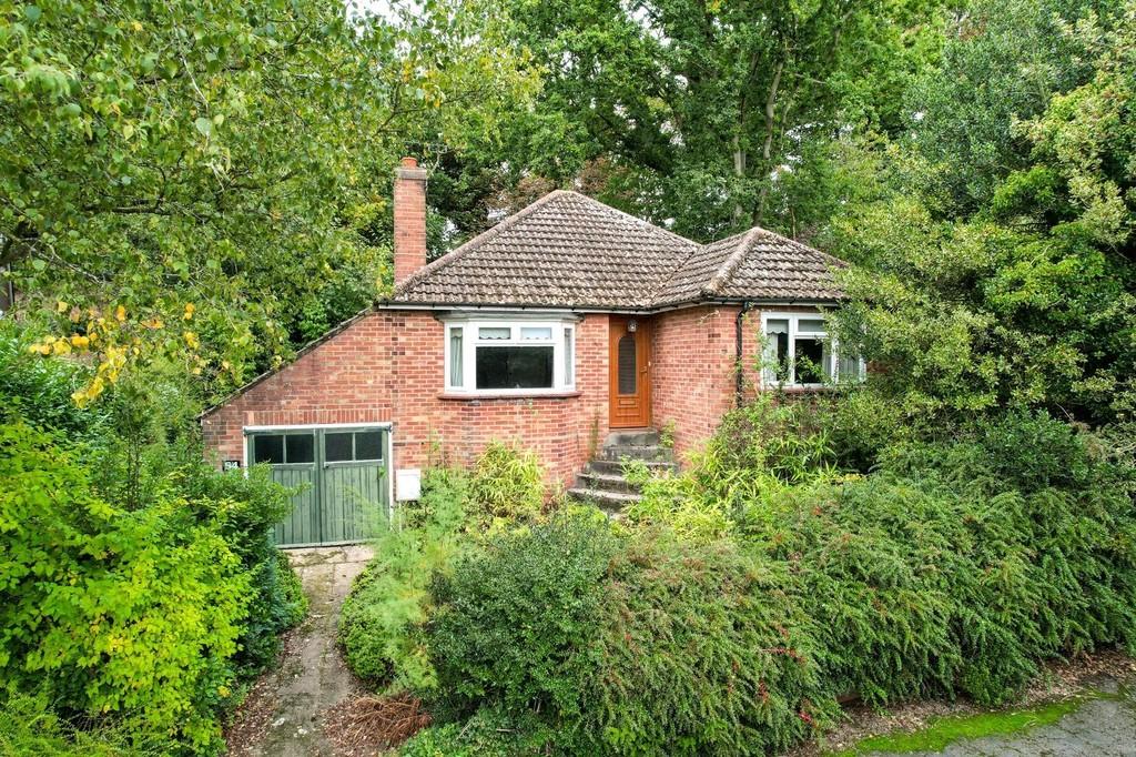 Eastern Road, Thorpe St. Andrew 3 bed detached bungalow £350,000