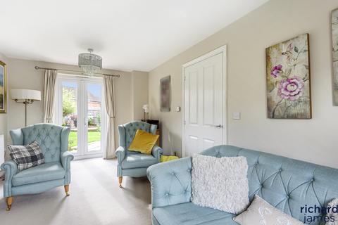 16 Blain Place, Royal Wootton Bassett, Swindon, SN4 8FP