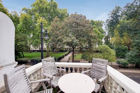 4 bedroom flat for sale, St Georges Square, Pimlico, London, SW1V
