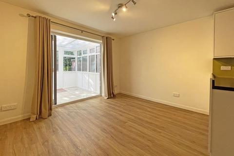 30 Plassey Close, Exeter, EX4 5HE