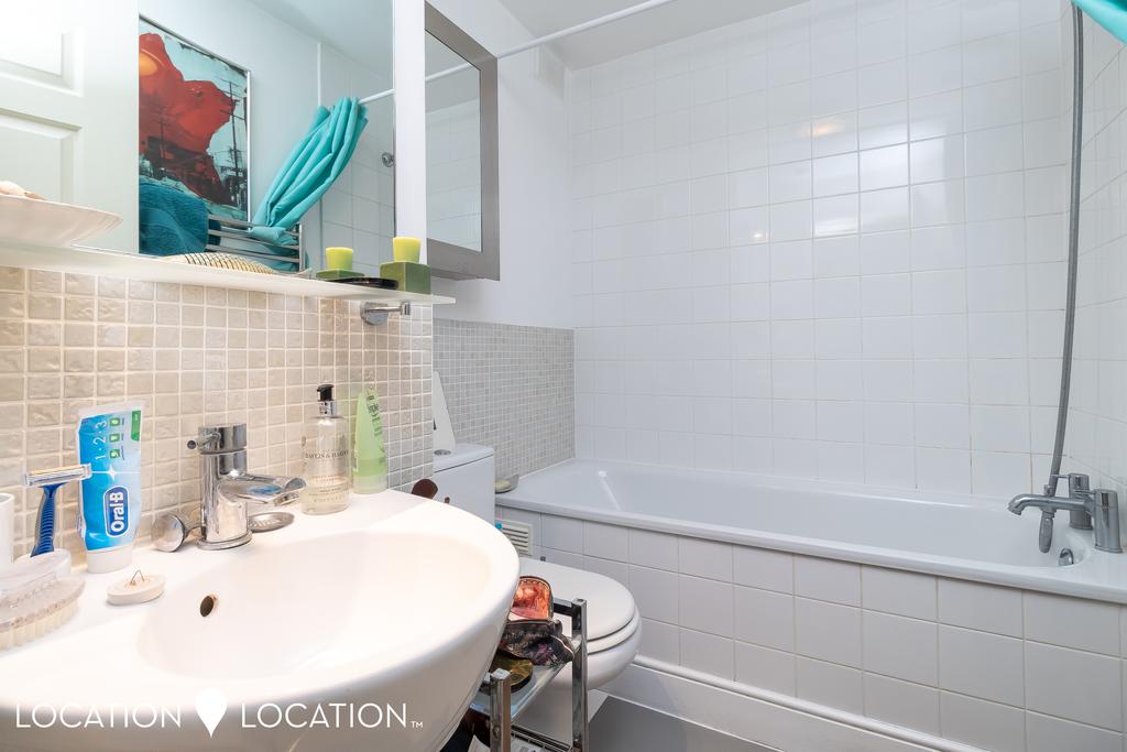 Family bathroom