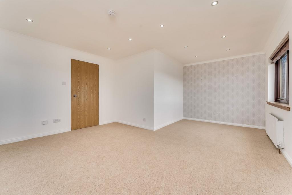 Lounge/Dining area