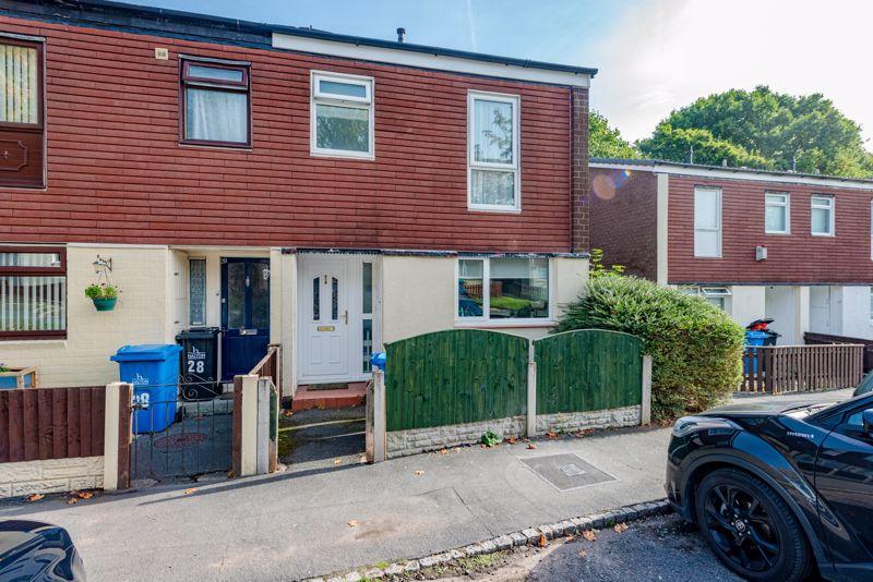 Mooring Close, Murdishaw, Runcorn 3 bed terraced house £115,000