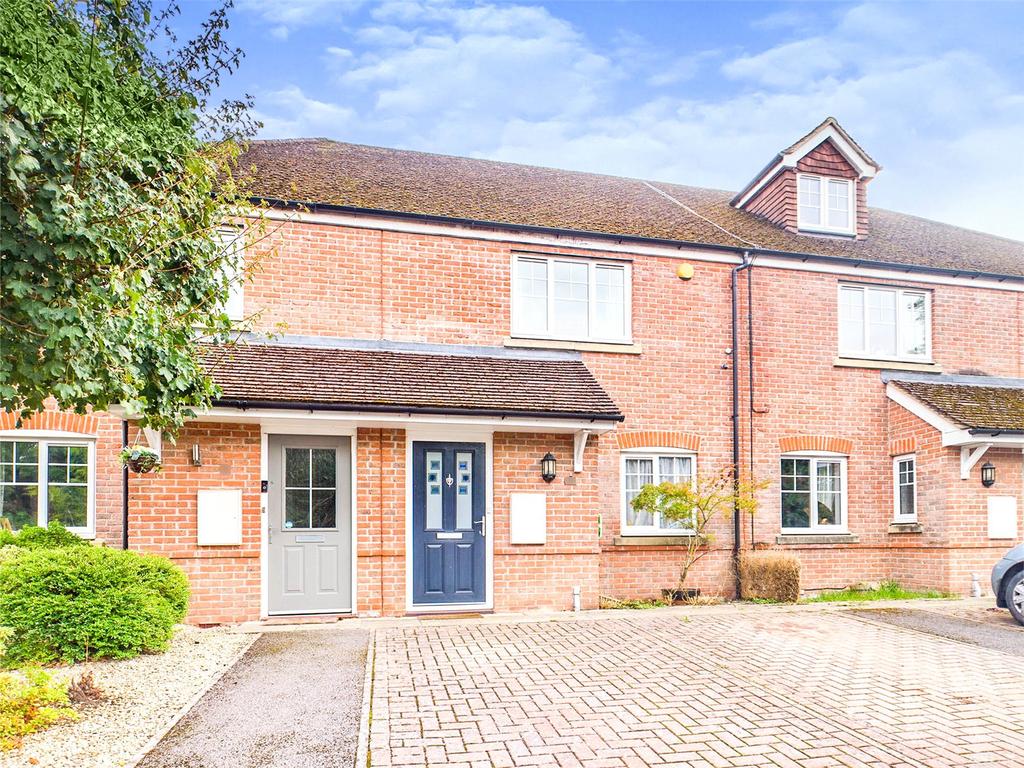 Acorn Gardens, Burghfield Common, Reading, Berkshire, RG7 2 bed