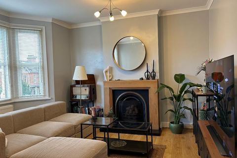 1 bedroom flat to rent, Kingston Road, Wimbledon Chase, SW20 8LL