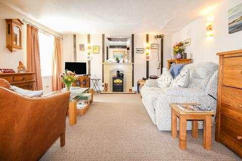 2 bedroom flat for sale - Ilfracombe