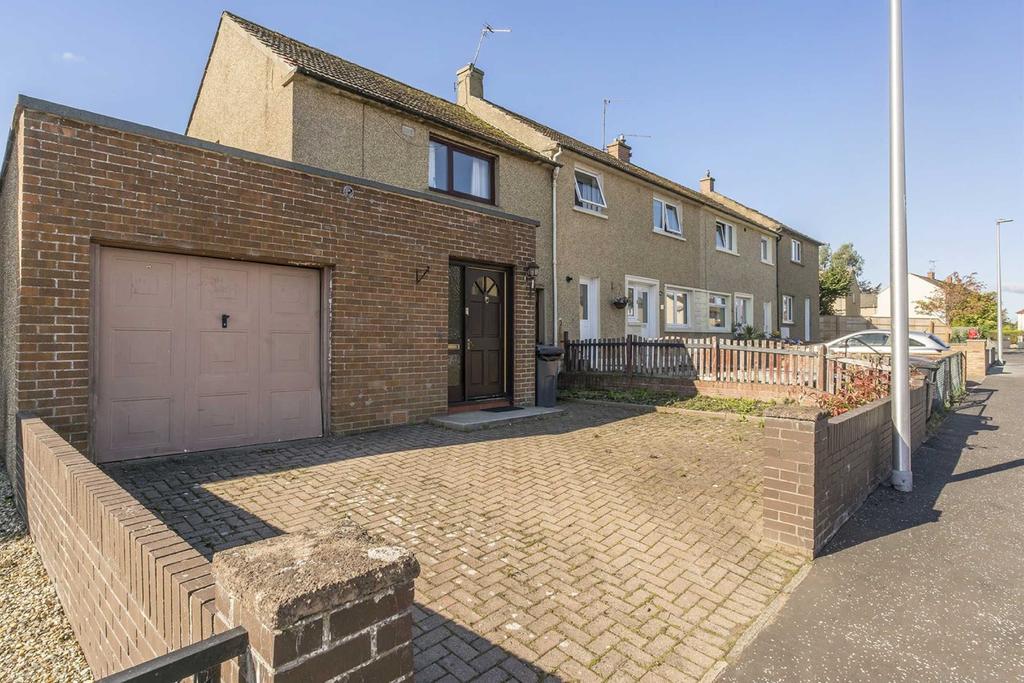 Hazel Drive, Bonnyrigg, EH19 2 bed terraced house £155,000