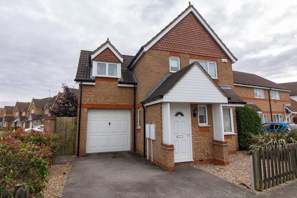 Smart Close, Thorpe Astley, Leicester, LE3 3 bed detached house £280,000
