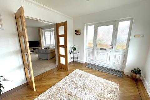 25 Brooks Road, Formby, Liverpool, L37 2JL