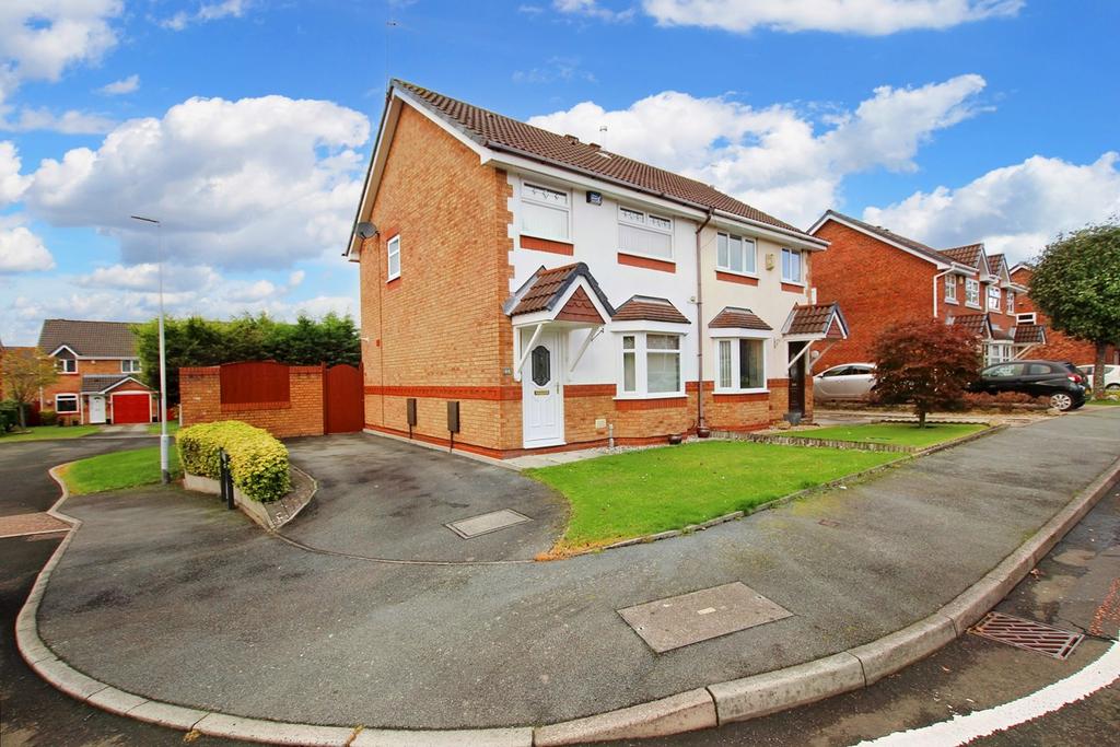Ashbury Drive, Haydock, St Helens, WA11 4 bed semidetached house for