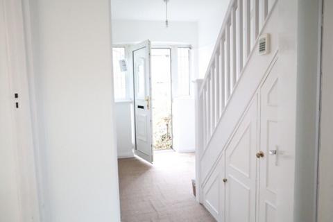 68 Chartham Road, London, SE25 4HP