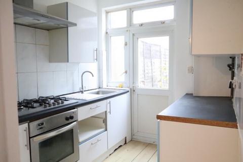 68 Chartham Road, London, SE25 4HP