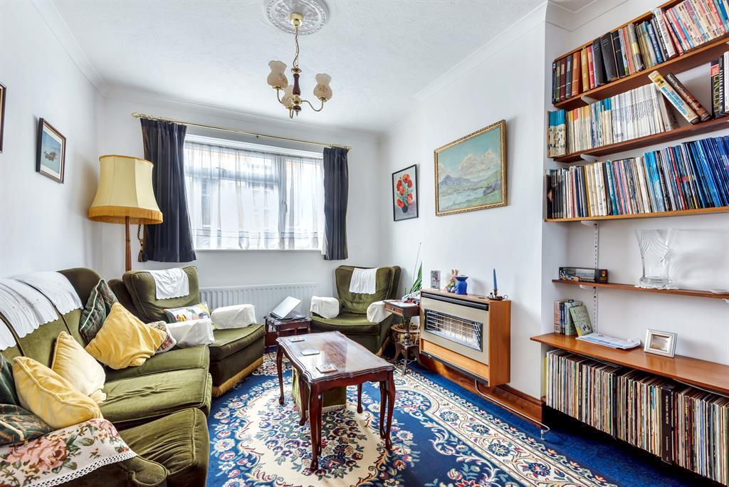 Herbert Road, Chatham, ME4 5PN 3 bed terraced house £250,000