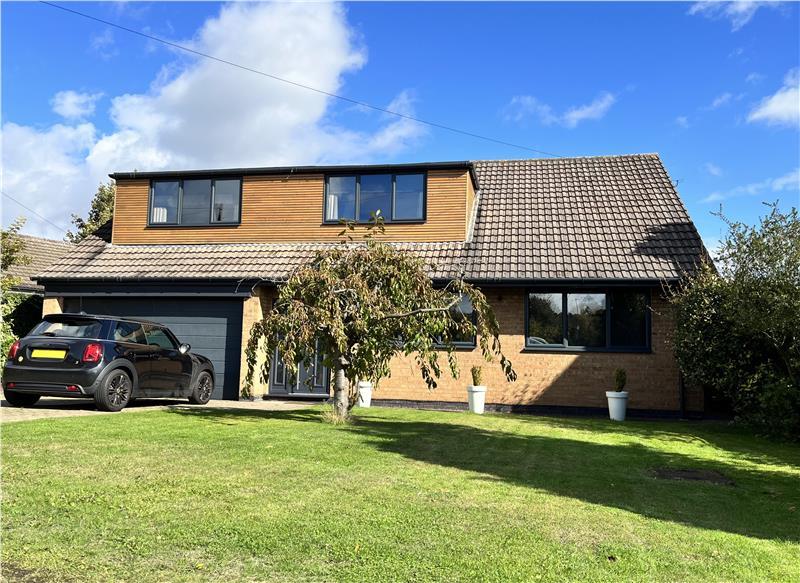 Hinckley Road, Burbage, Leicestershire, LE10 2AH 4 bed detached house for sale £635,000