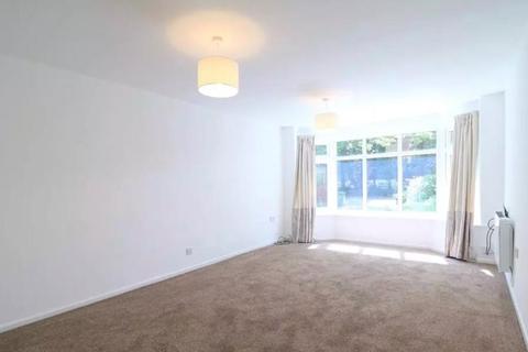 2 bedroom flat for sale - Rylatt Court, Ashton Lane, Sale