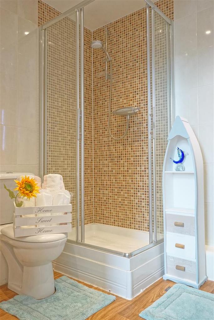 Ensuite.jpg