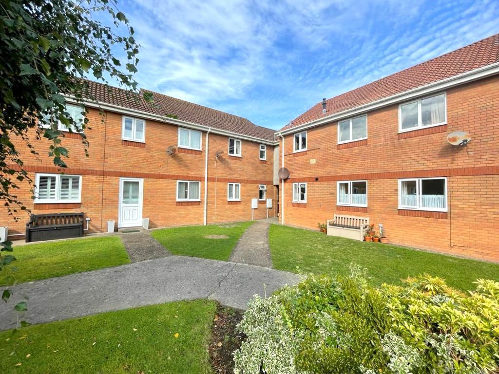 Tudor Court, Murton, Swansea 2 bed apartment for sale £95,000