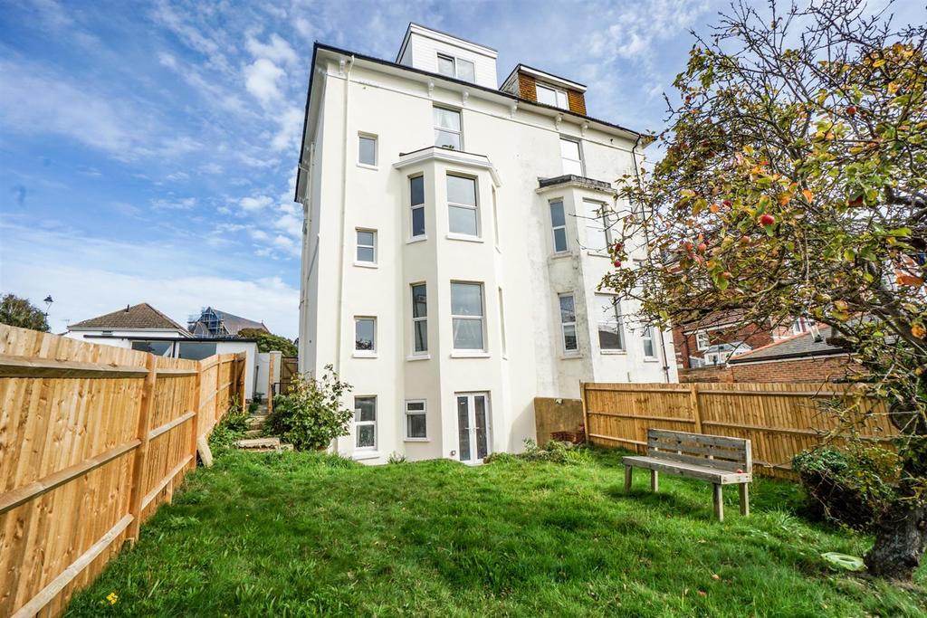 Church Road, St. LeonardsOnSea 6 bed block of apartments £700,000
