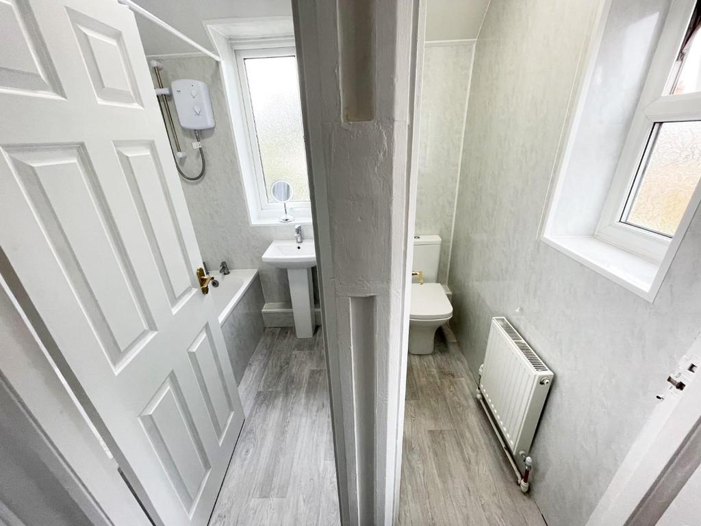 BATHROOM &amp; WC
