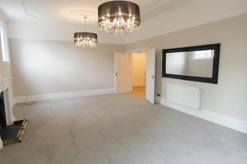 3 bedroom apartment for sale - Lichfield Road, Sutton Coldfield