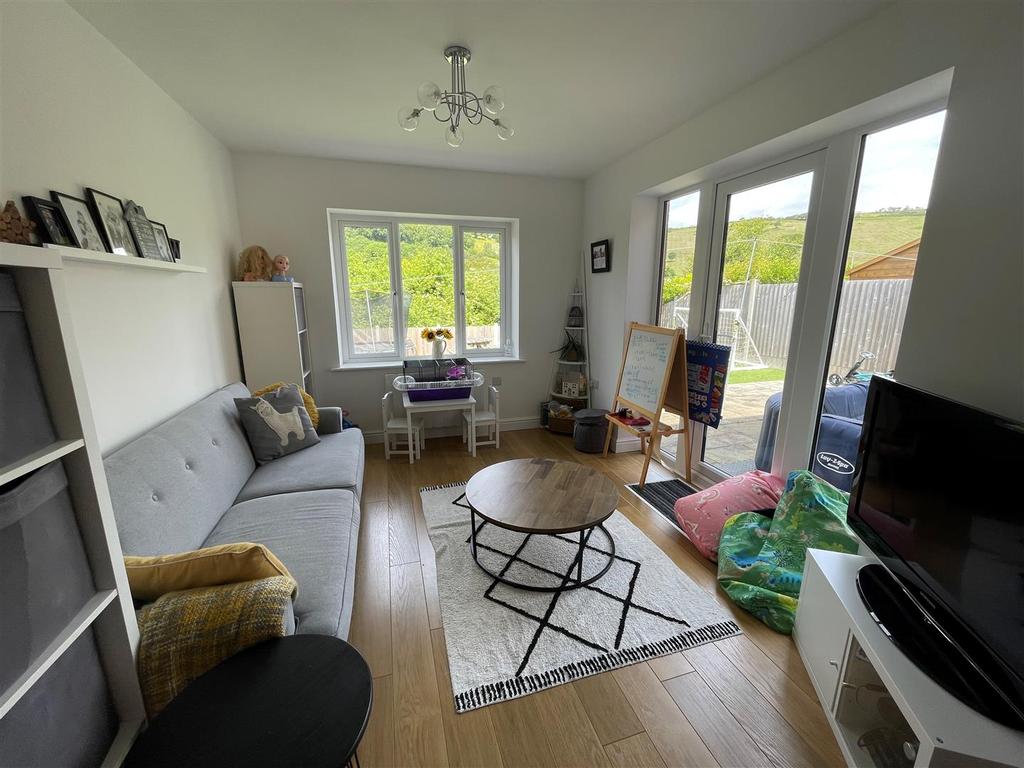 Sitting Room:
