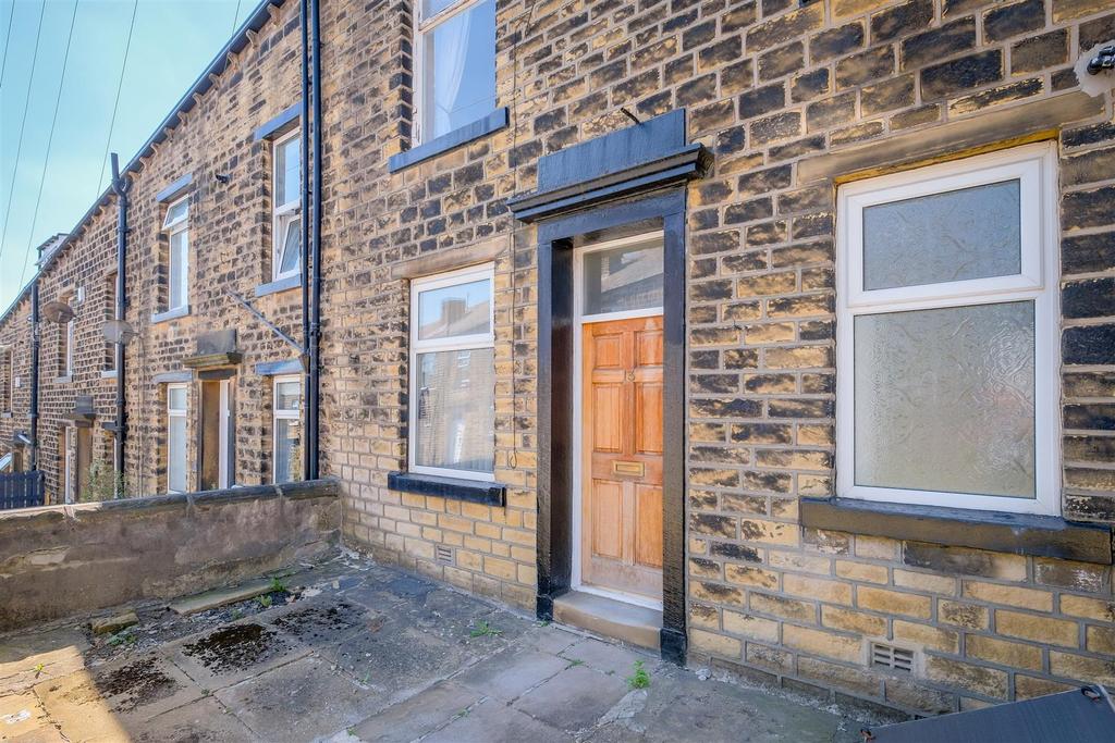 Charles Street, Sowerby Bridge 2 bed terraced house £70,000