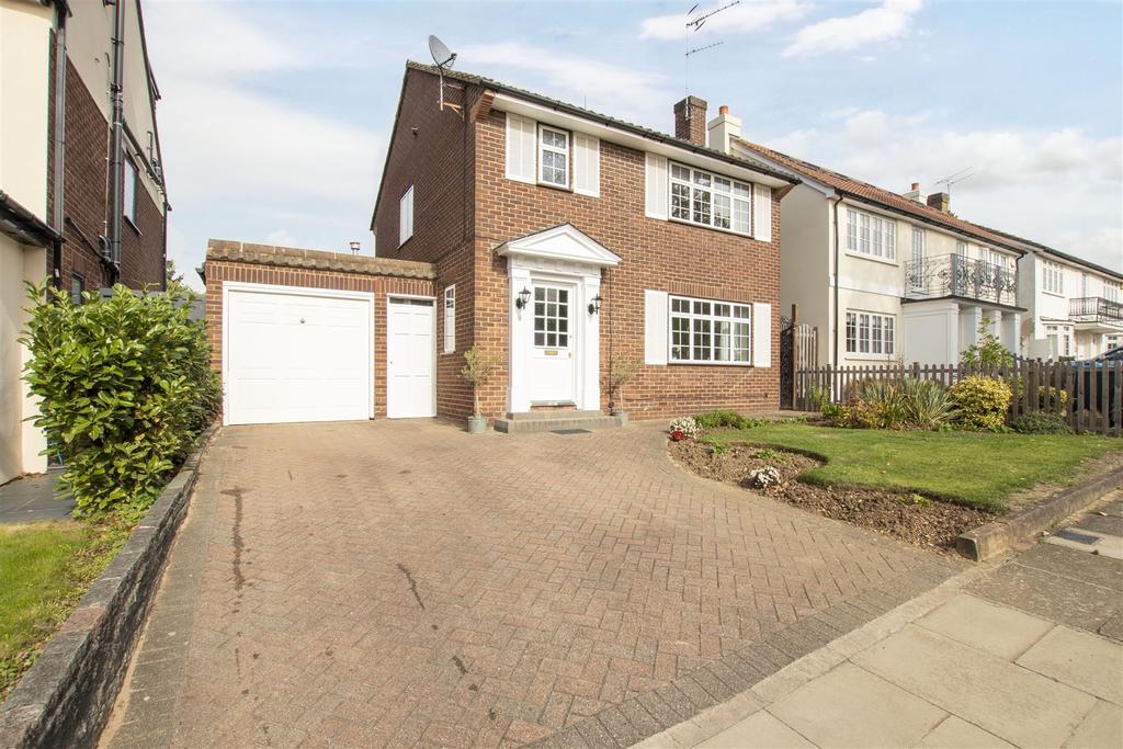 Fairview Road, Enfield 3 bed detached house £835,000