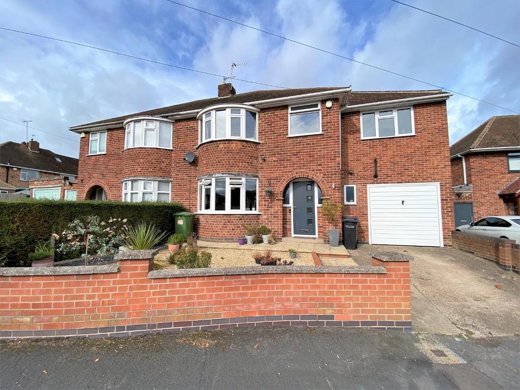 Highfield Crescent, Wigston 5 bed semidetached house for sale £365,000