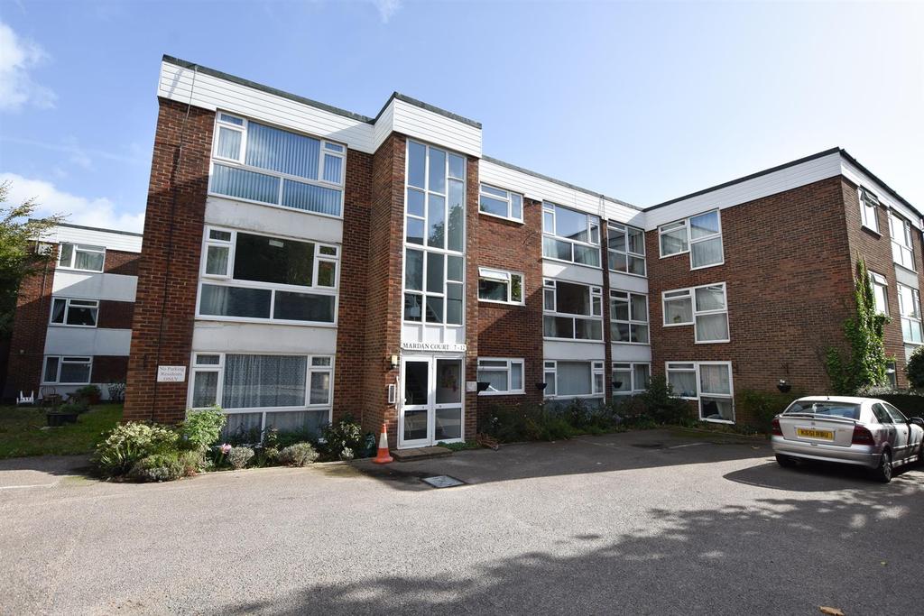 Upper Maze Hill, St. LeonardsOnSea 2 bed flat £215,000