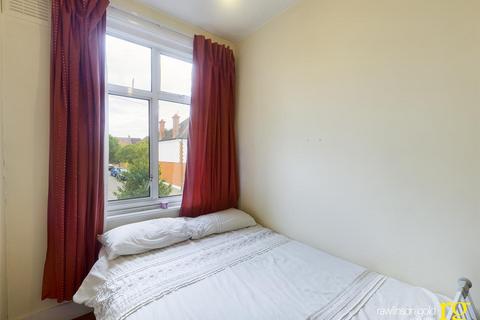 64 Hide Road, Harrow, HA1 4SE