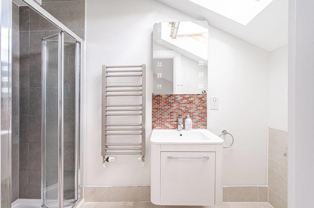 Shower Room.jpeg
