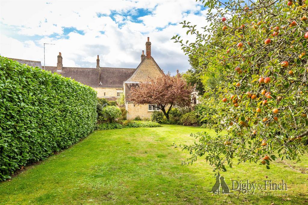College Farm House, Helpston-8.jpg