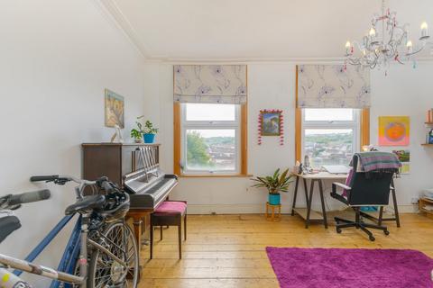65 Dunkerry Road, Bristol, BS3 4LD