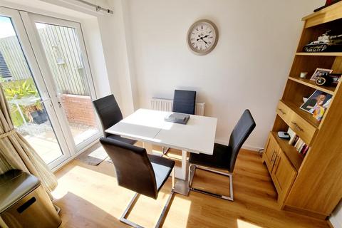10 Cherry Way, Launceston, PL15 9GR