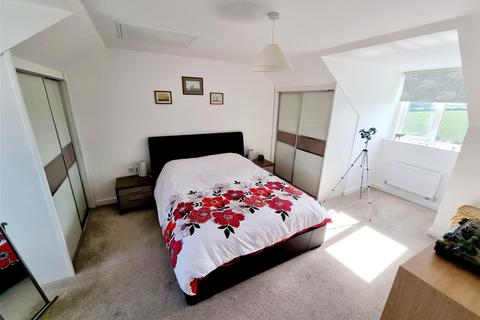 10 Cherry Way, Launceston, PL15 9GR