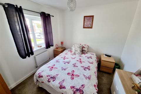 10 Cherry Way, Launceston, PL15 9GR