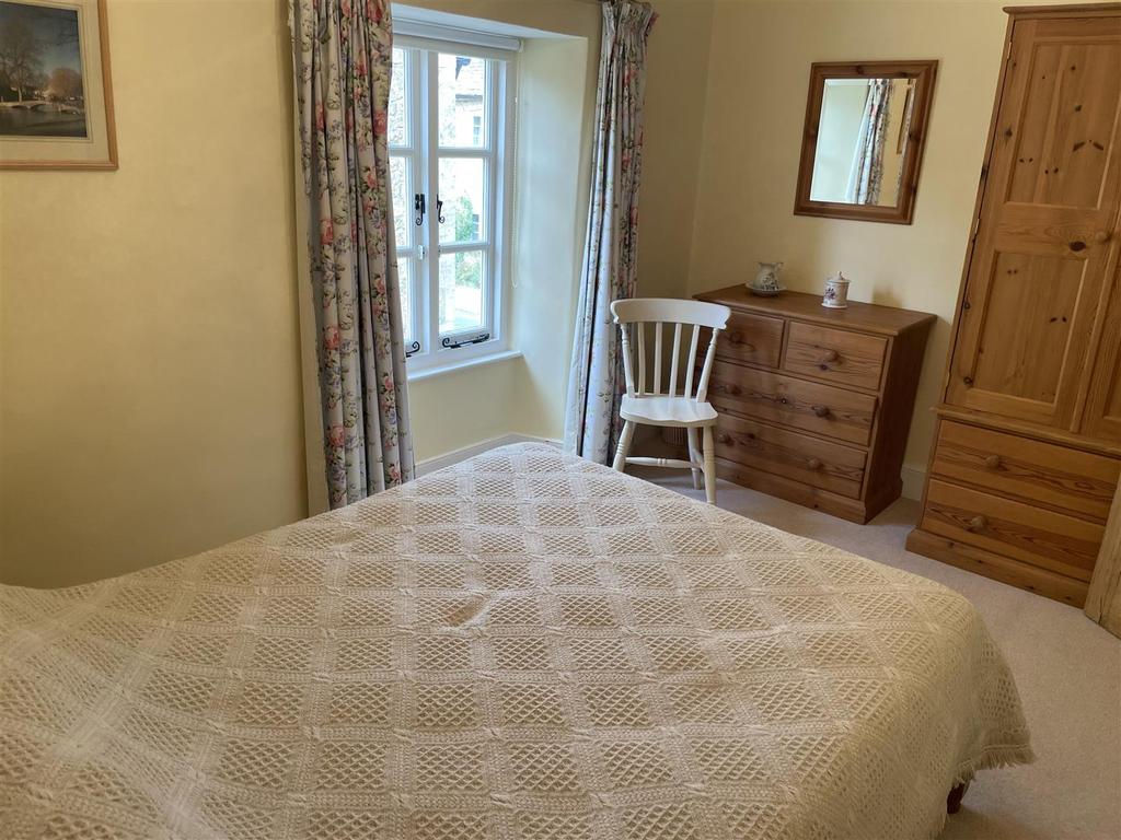 Bedroom 2 alternate.JPG