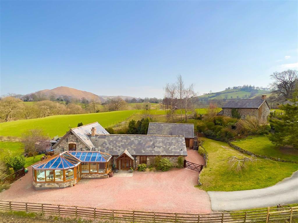 Pedairffordd, Llanrhaeadr Ym Mochnant, Oswestry, SY10 6 bed detached
