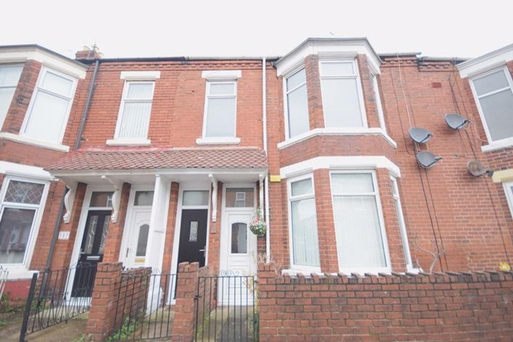 St Vincent Street, South Shields 3 bed flat £585 pcm (£135 pw)