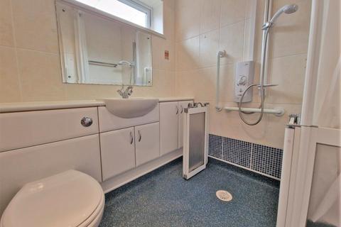 9 Brookside, Newent, GL18 1RB