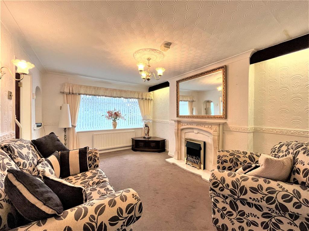 Road, Sutton Leach, St. Helens 2 bed semidetached bungalow