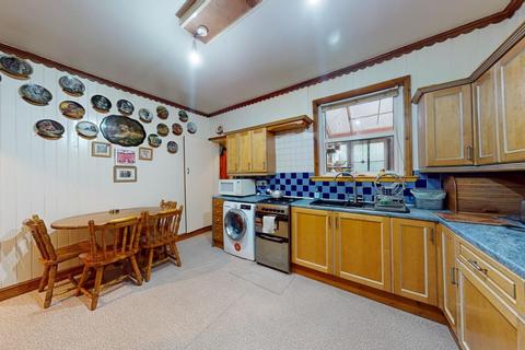 33 Walton Road, Folkestone, CT19 5QR