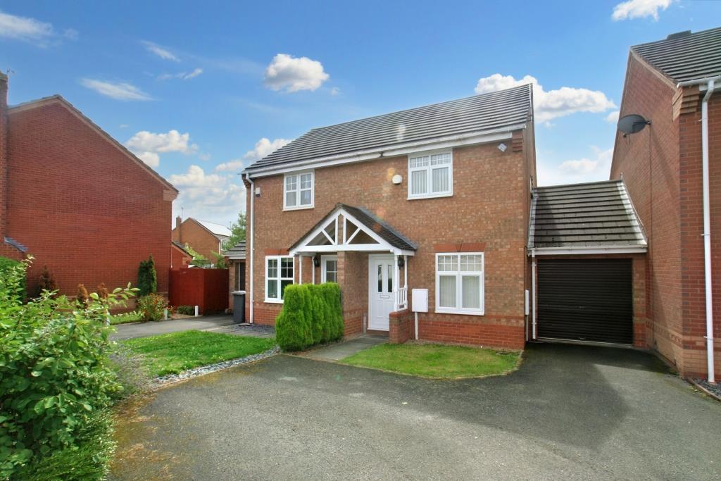 Charlecote Walk, Maple Park, Nuneaton 2 bed semidetached house £199,950