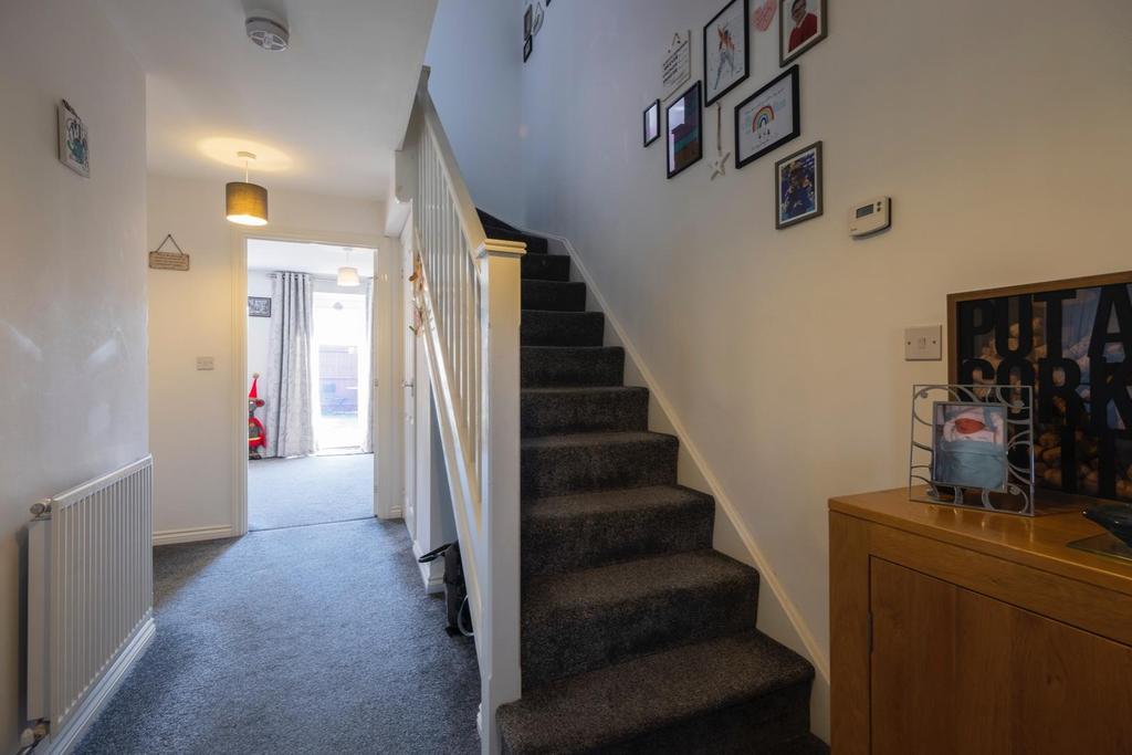 Farmers Lane, Tarporley 2 bed semidetached house for sale £75,000