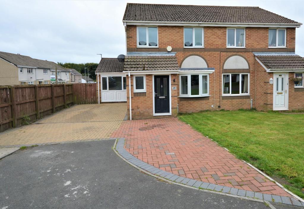 Helmsley Drive, Coundon, Auckland 3 bed semidetached house for