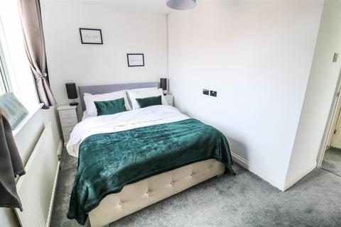 42 Crown Close, Sheering, Bishop's Stortford, CM22 7NX