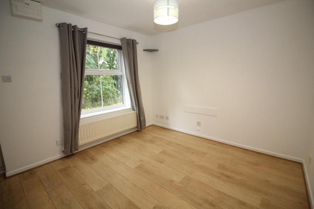 Alcove Road, Bristol 1 bed house £132,500